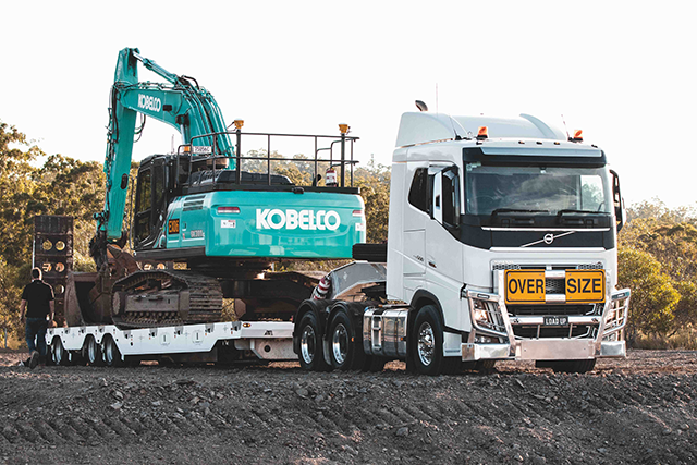 Kobelco Trimble Earthworks