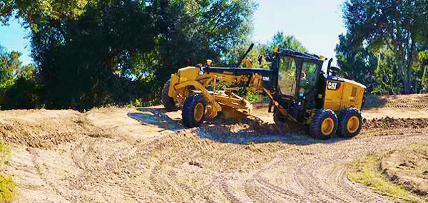 mastless motor grader